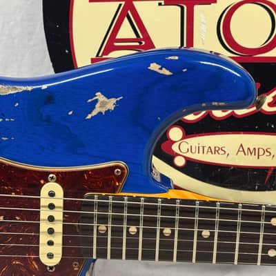 Fender USA Custom Shop '62 1962 Stratocaster Heavy Relic Guitar with COA + Case 2022 - Sapphire Blue Transparent / Rosewood fingerboard image 6