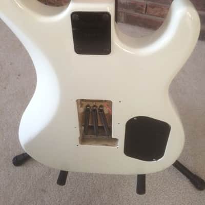 Left handed Kramer Pacer deluxe 1983 Aged White image 9