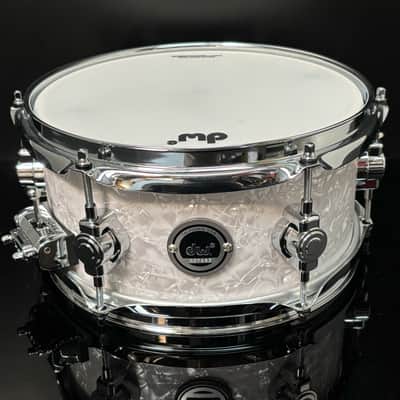 Unplayed DW DWe 10x5 Side Snare Bundle + Clamp WMP image 1