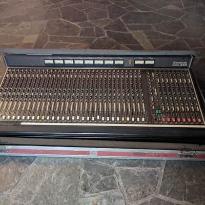 Soundcraft 800B 1980s image 1