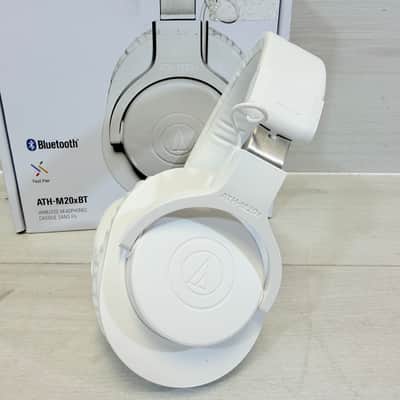 Audio-Technica ATH-M20xBT Wireless Bluetooth Headphones – White, Closed-Back w/ Box image 3