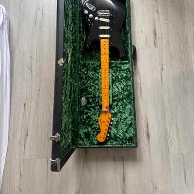 Fender Custom Shop David Gilmour Stratocaster NOS 2008 - 2021 - Black over 3-Color Sunburst image 1