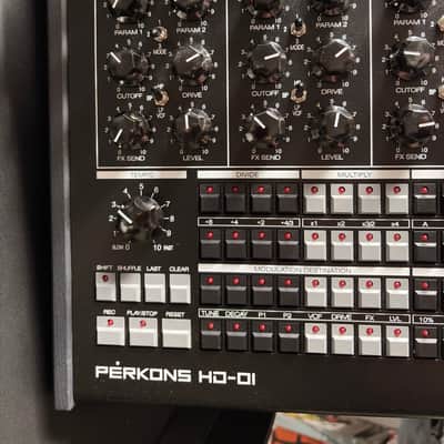 Erica Synths Perkons HD-01 - black - Mint image 15