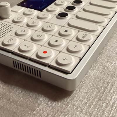 Teenage Engineering OP-1 Field 2022 image 3