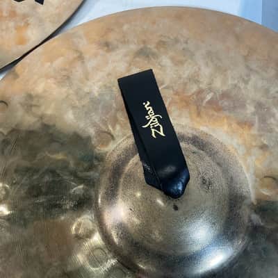 Sabian HHX Synergy Heavy 18" Marching Cymbals image 4