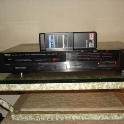 Yamaha DSR-100 PRO NATURAL SOUND DIGITAL SOUND DECODER BLACK image 4