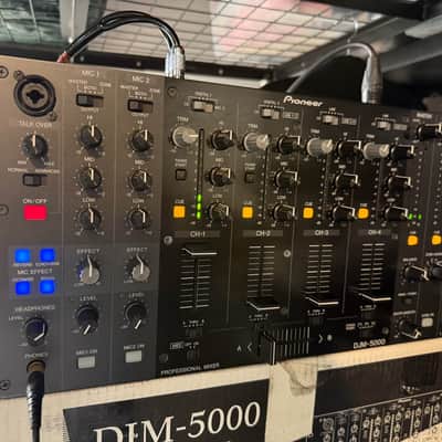 Pioneer DJ DJM-5000 19” Rackmount Club Mixer DJM5000 w/ Box image 2