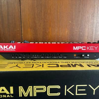 Akai Professional MPC Key 37 Standalone MPC Production Keyboard w/ box image 7