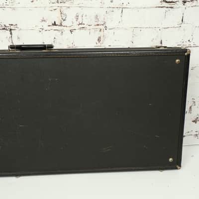 Genuine 1970s Gibson SG Electric Solid Body Rectangular Hard Shell Guitar Case image 4