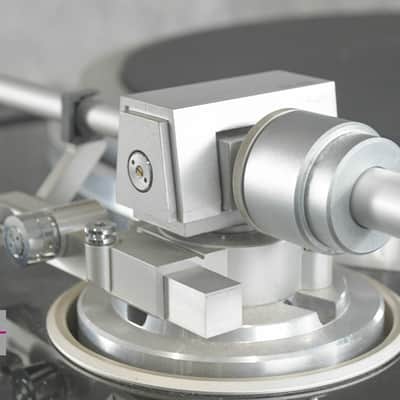 KENWOOD KP-9010 Direct Drive Turntable in Good condition image 9
