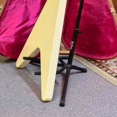 1993 Gibson Flying V '67 Reissue - Alpine White image 11
