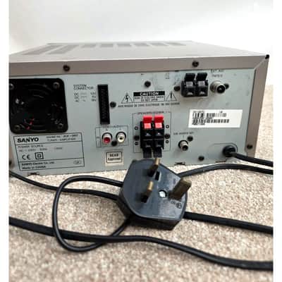 Sanyo JCX-007 - Hi-Fi Amplifier - Silver - Fair image 9