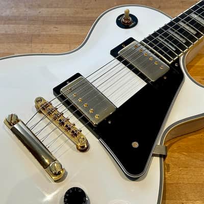 Epiphone Les Paul Custom 2024 - Alpine White + Gigbag image 2