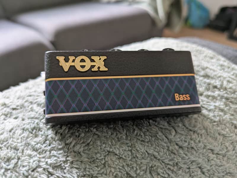 Vox amPlug 3 Bass Battery-Powered Bass Guitar Headphone Amp image 1