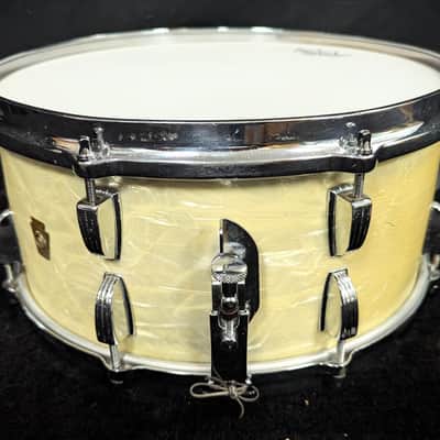 Ludwig White Marine Pearl Player's Snare Vintage 1960s image 1