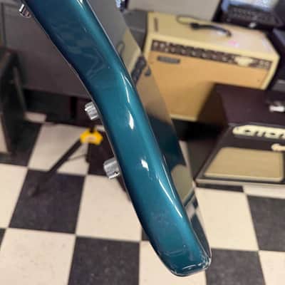 Fender Classic Player Rascal Bass 2015 - Ocean Turquoise image 15