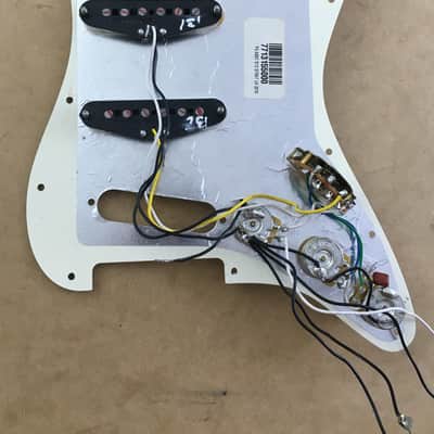 Lefty 2018 Genuine Fender NOS Relic Strat Guitar Left Pickups Loaded Pickguard image 5