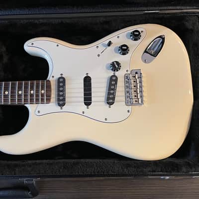 Fender Ritchie Blackmore Stratocaster - MIM 2022 - Olympic White image 4