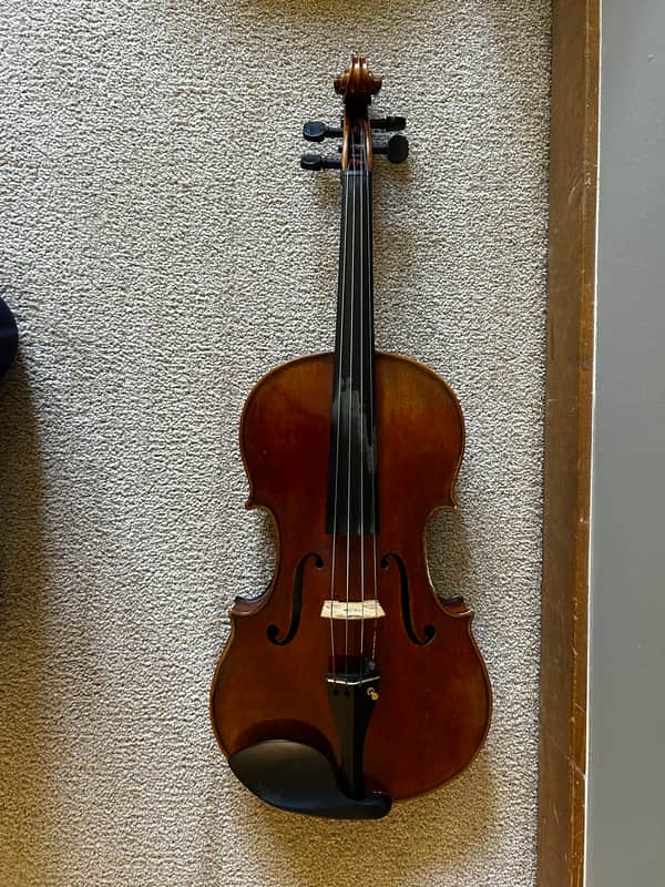 16" Viola with Bow & BAM Case – Well-Maintained and Ready for a New Home image 1