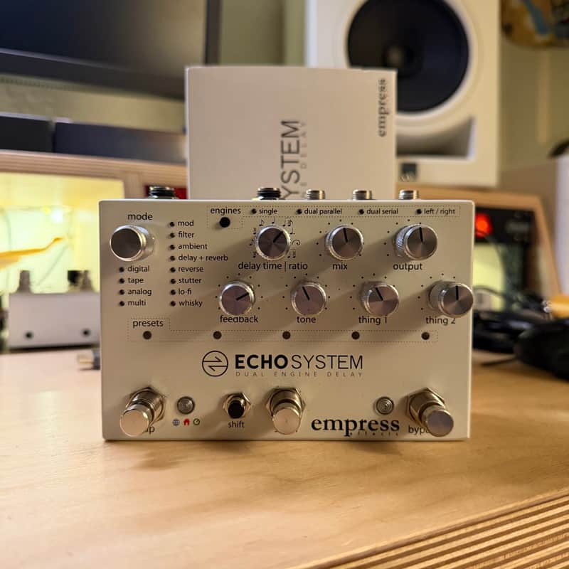 Empress Echosystem Dual Engine Delay 2010s - White image 1