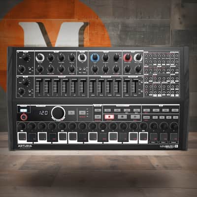 Arturia Minibrute 2S Noir Analog Synthesizer - Black Edition (531103)