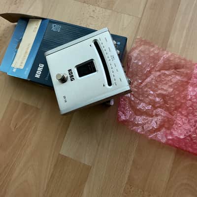 Korg DT-10 Chromatic Pedal Tuner 2000s - silver image 7