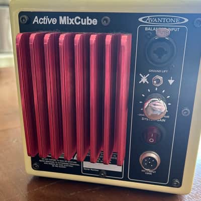 Avantone Pro Active MixCubes (Single) 2011 - Present - Buttercream image 2