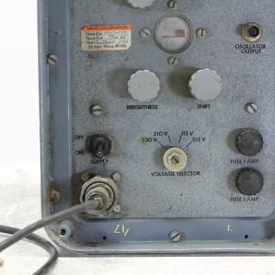 Unknown British Army Amplifier 105-230v image 3