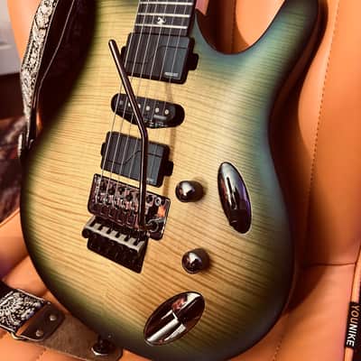 ‘25 PRS | SE | Chleo | Herman Li Signature | Mantis Burst | Jade Amulet Truss Rod Cover | MINT! image 14