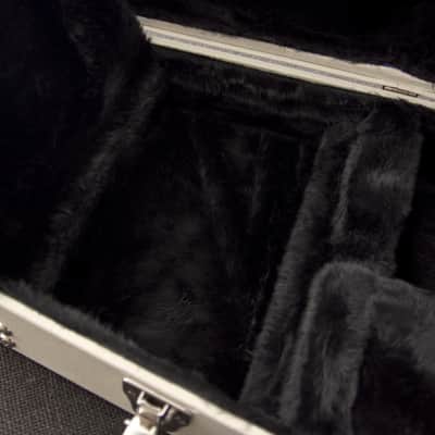 Reverend Two Tone Premium Guitar Case - Black/White image 2