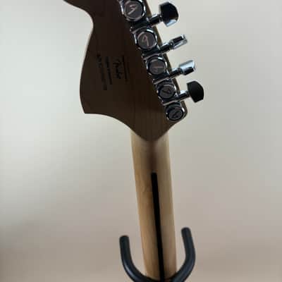 Squier Hello Kitty Stratocaster 2009 - Pink image 13