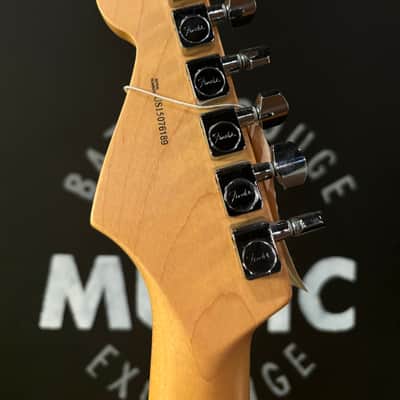 Fender American Standard Stratocaster with Rosewood Fretboard 2015  - 3-Color Sunburst image 6
