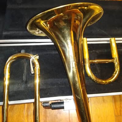 Olds Ambassador Trombone, USA, Lacquered Brass with case and mouthpiece image 6