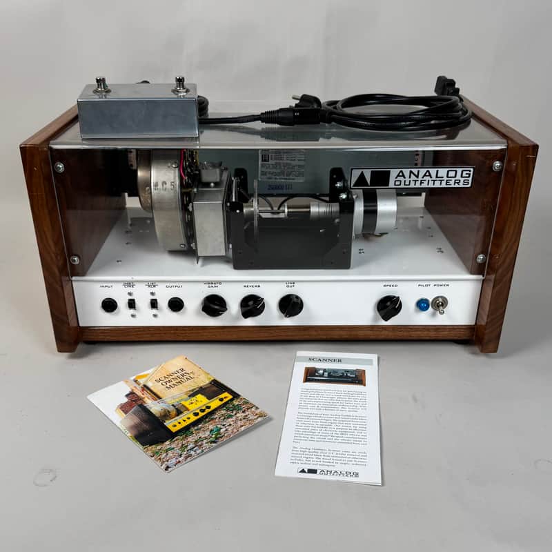Analog Outfitters Scanner Mechanical vibrato & Spring Reverb 2010’s - natural wood image 1