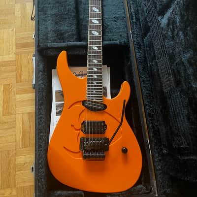 Caparison Apple Horn 2005 - Orange image 1