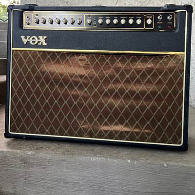 Vox AC50CP2 Classic Plus 2-Channel 50-Watt 2x12" Guitar Combo 2007 - 2009 - Black image 9