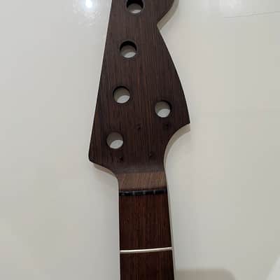 Warmoth Deluxe 5 strings Wenge Neck & Fingerboard- Satin finish image 5