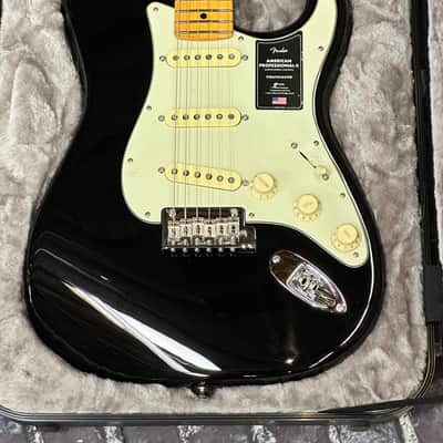 Fender American Professional II Stratocaster 2022 MN Black New Unplayed Auth Dealer 7lbs13oz #256 image 4