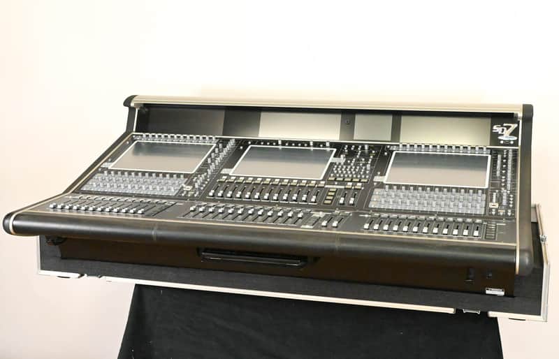 DiGiCo SD7 Digital Console w/Dual Engines, Waves, ST Optical & Road Case CG01048 *ASK FOR SHIPPING* image 1
