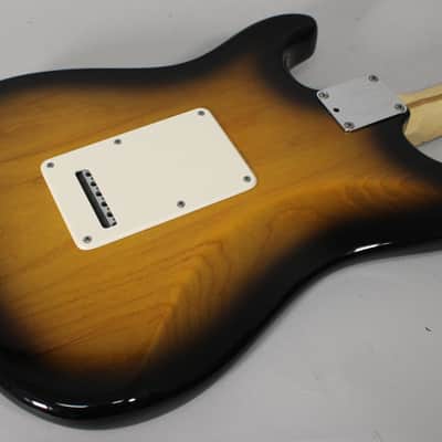 2005 Fender 50th Anniversary American Stratocaster 2-Color Sunburst w/OHSC image 14