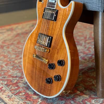 Gibson Les Paul Standard
Koa Top Limited Edition image 19