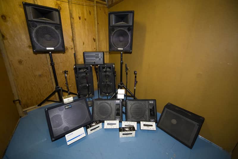 Mackie 808S Full band PA package 1990-2010 - Various image 1