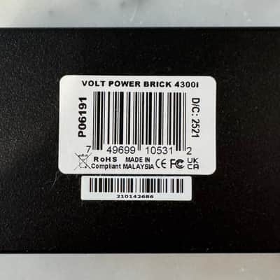 Ernie Ball Volt Power Supply 2021 - Black image 3