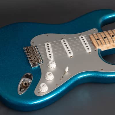 Fender 1969 Stratocaster Blue Sparkle NOS 2003 image 7