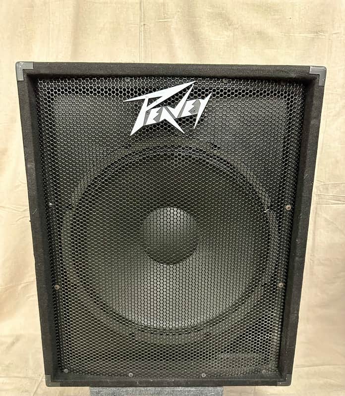 Peavey PV 118 18" Subwoofer 2010s - Black image 1