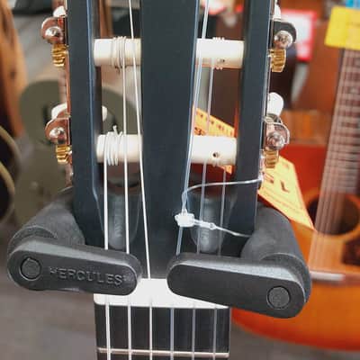 Yamaha GL1 Guitalele - Black image 4
