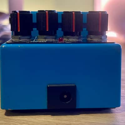 Boss VB-2 Vibrato (Black Label) 1982 - 1986 - Blue image 3