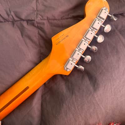 1999 Fender Classic Series '50s Stratocaster 1999 - 2018 - 2-Color Sunburst image 4