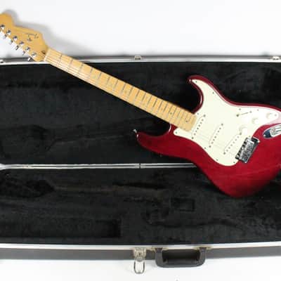 1998 Vintage Fender American Deluxe Stratocaster Crimson Transparent Red with Maple Fretboard Noiseless Pickups Strat USA 1990s