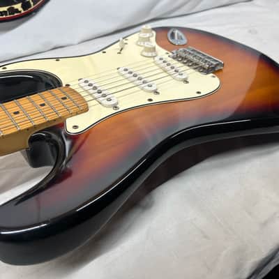 Squier Standard Stratocaster Strat Electric Guitar image 20